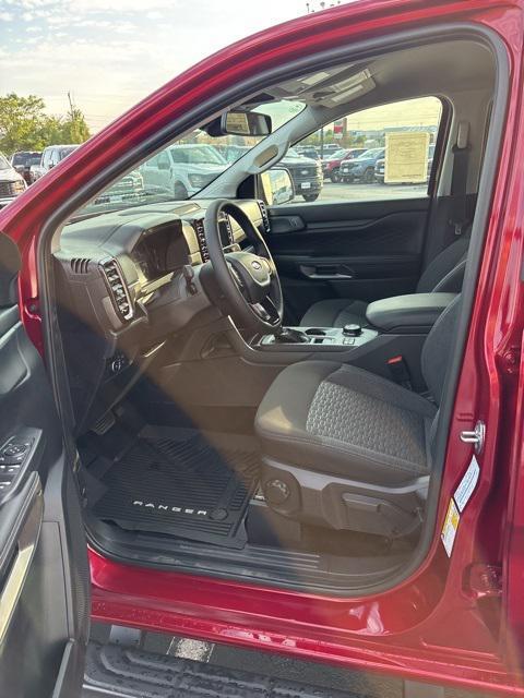 new 2025 Ford Ranger car, priced at $40,008