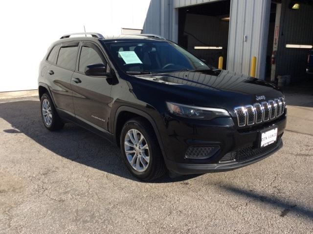 used 2020 Jeep Cherokee car, priced at $17,259