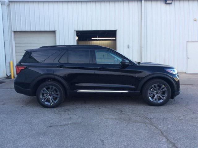 new 2025 Ford Explorer car, priced at $44,490