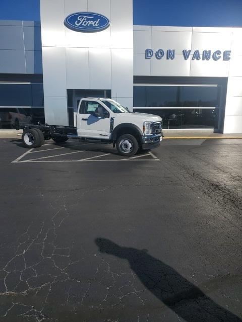 new 2024 Ford F-450 car, priced at $67,990