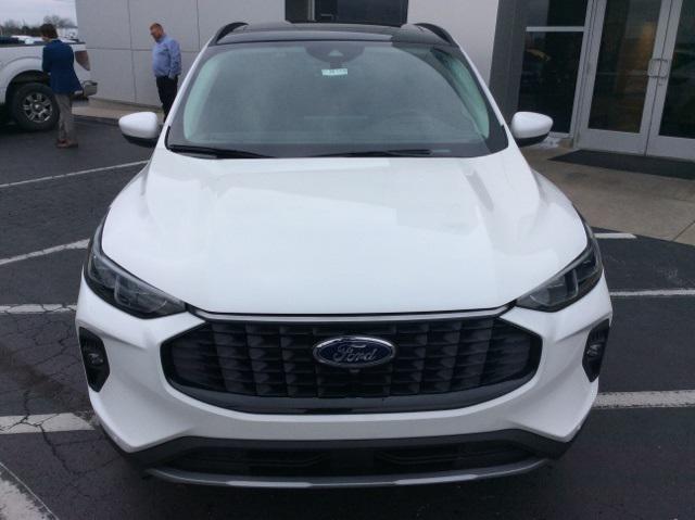 new 2025 Ford Escape car, priced at $43,990