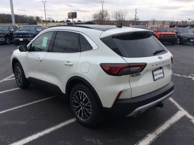 new 2025 Ford Escape car, priced at $43,990