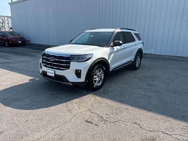 new 2025 Ford Explorer car, priced at $42,477