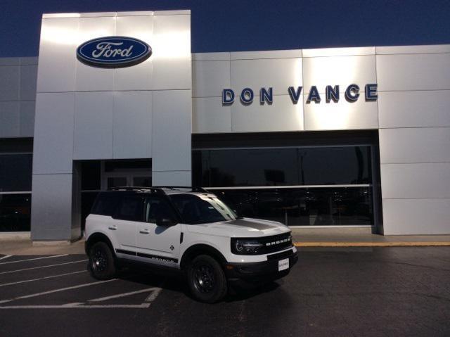 new 2024 Ford Bronco Sport car, priced at $33,101