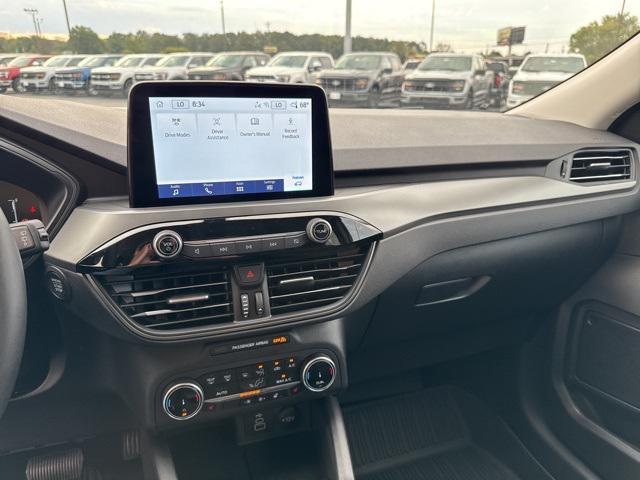 new 2026 Ford Escape car, priced at $32,449