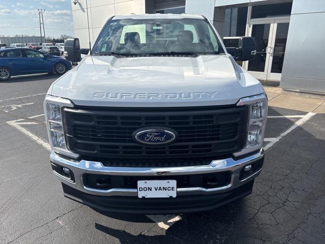 new 2025 Ford F-350 car, priced at $60,913