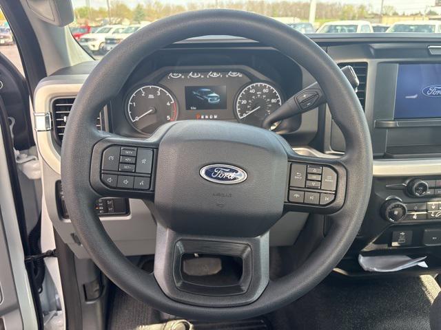 new 2025 Ford F-350 car, priced at $60,913