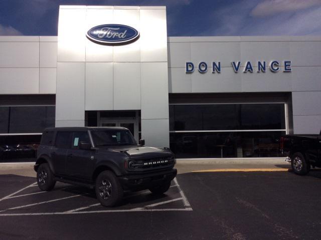 new 2024 Ford Bronco car, priced at $44,586