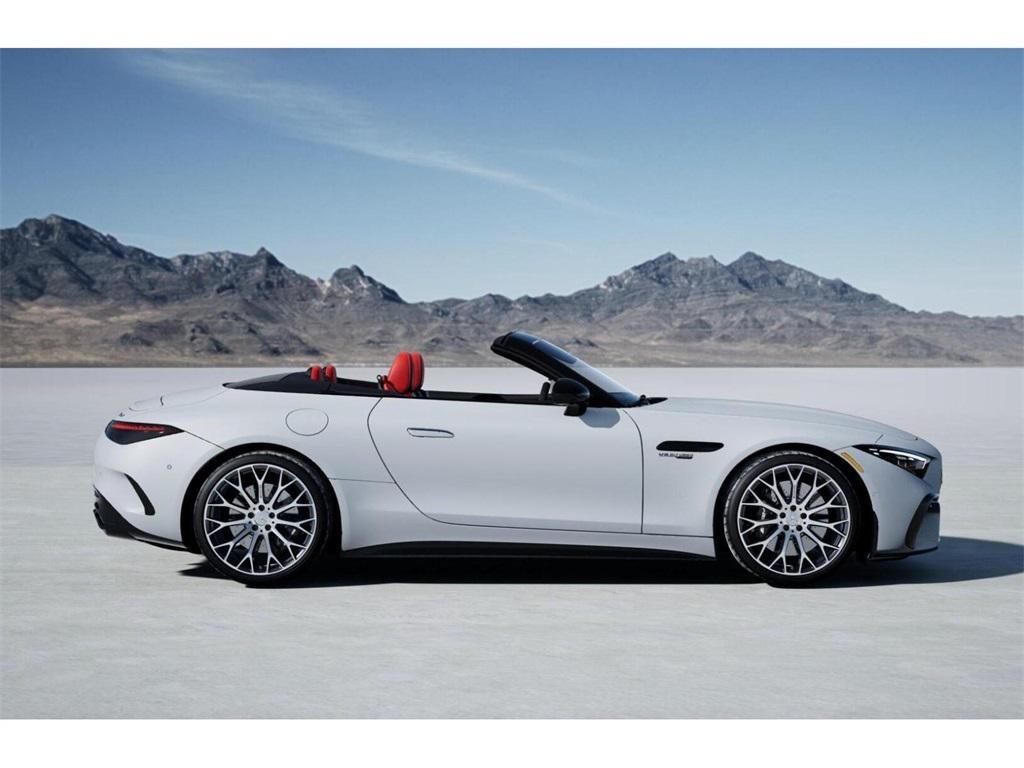 new 2024 Mercedes-Benz AMG SL 63 car, priced at $212,555
