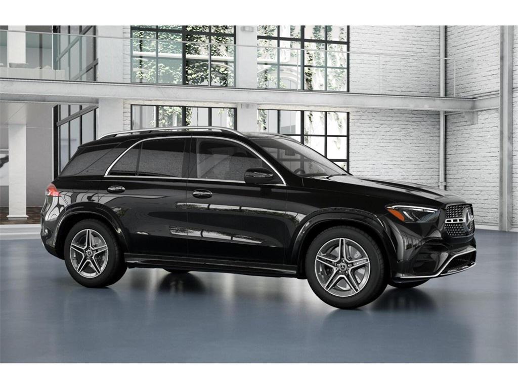 new 2025 Mercedes-Benz GLE 580 car, priced at $90,765