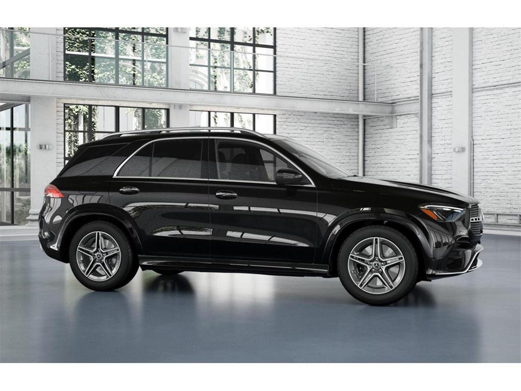 new 2025 Mercedes-Benz GLE 580 car, priced at $90,765