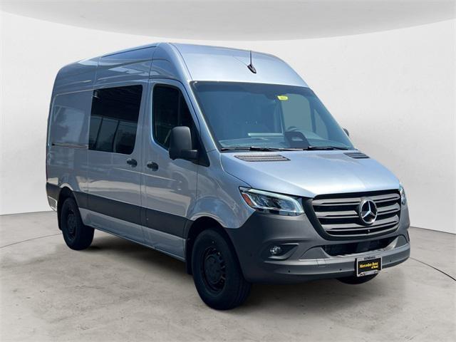 new 2025 Mercedes-Benz Sprinter 2500 car, priced at $69,111