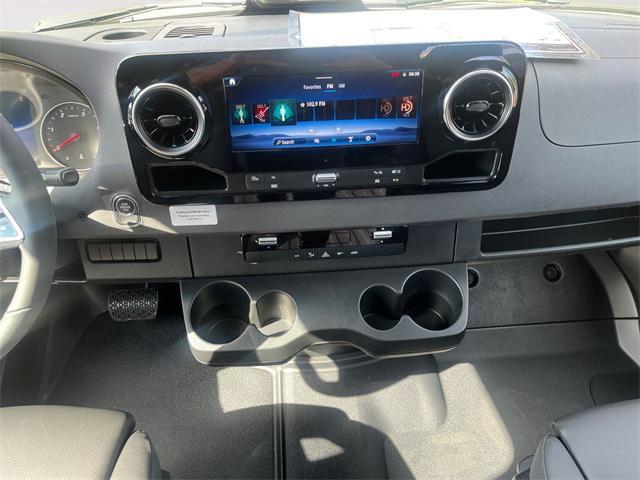 new 2025 Mercedes-Benz Sprinter 2500 car, priced at $77,688