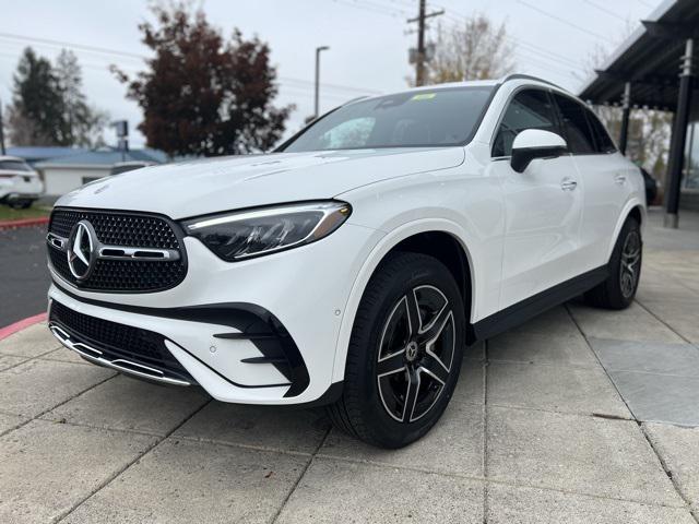 new 2025 Mercedes-Benz GLC 350e car, priced at $64,750