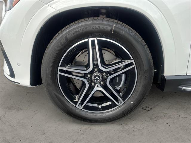 new 2026 Mercedes-Benz GLE 450 car, priced at $83,355