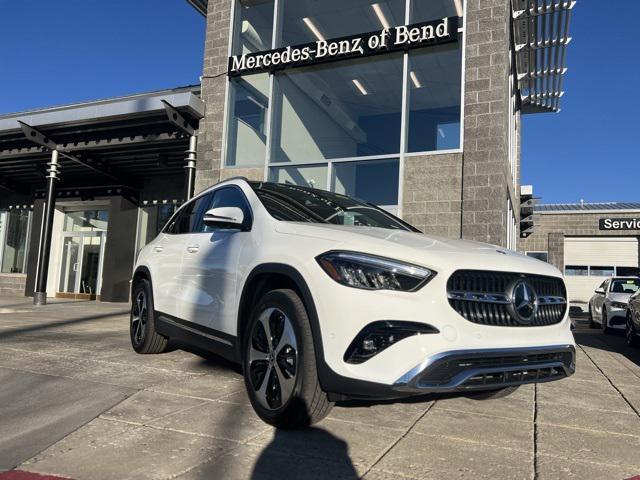 new 2025 Mercedes-Benz GLA 250 car, priced at $53,110