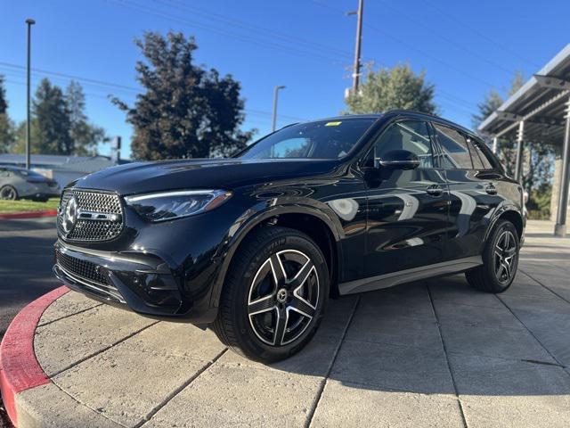 new 2025 Mercedes-Benz GLC 300 car, priced at $64,455