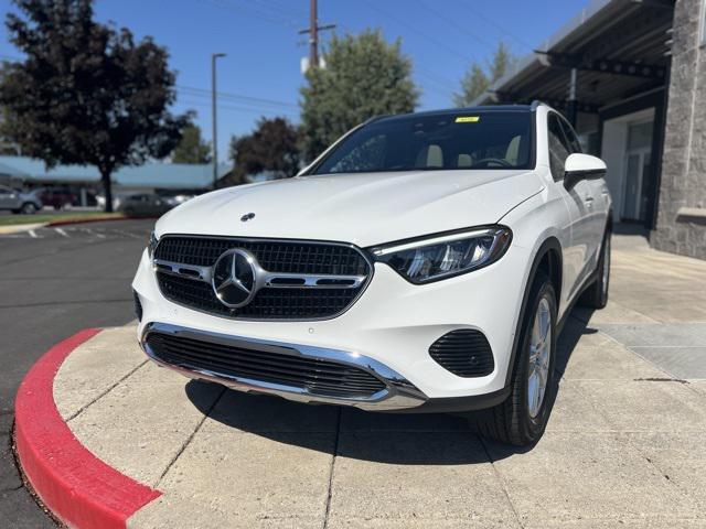 new 2025 Mercedes-Benz GLC 300 car, priced at $58,605