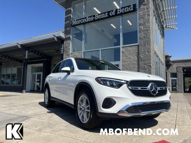 new 2025 Mercedes-Benz GLC 300 car, priced at $58,605