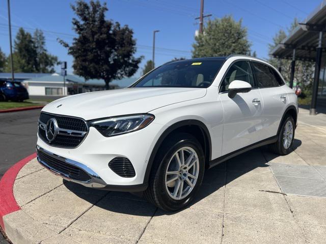 new 2025 Mercedes-Benz GLC 300 car, priced at $58,605