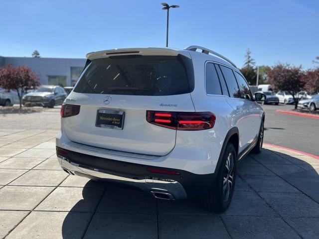 new 2025 Mercedes-Benz GLB 250 car, priced at $52,605