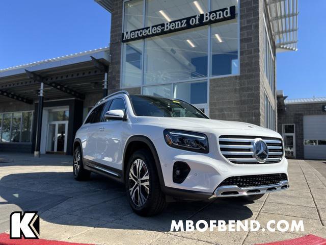 new 2025 Mercedes-Benz GLB 250 car, priced at $52,605