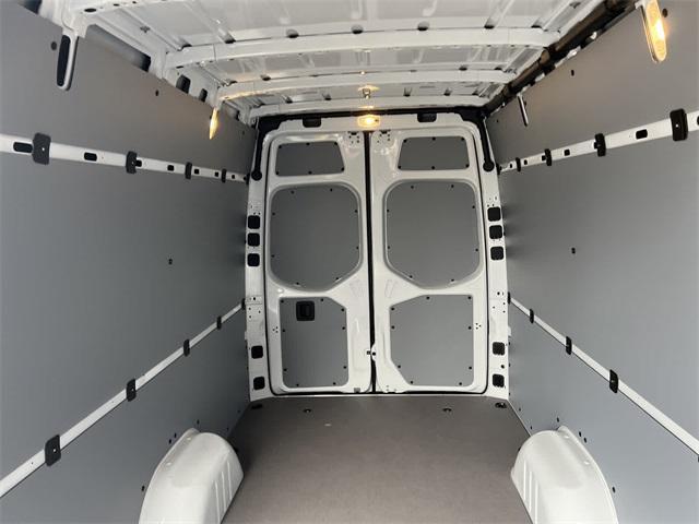 new 2024 Mercedes-Benz Sprinter 2500 car, priced at $66,897