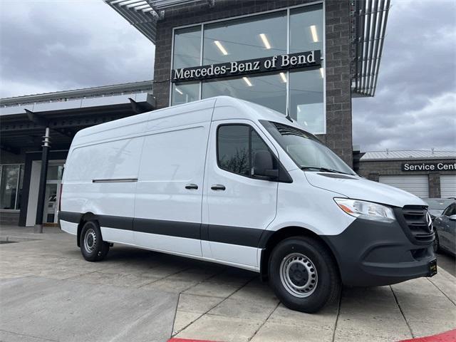 new 2024 Mercedes-Benz Sprinter 2500 car, priced at $66,897