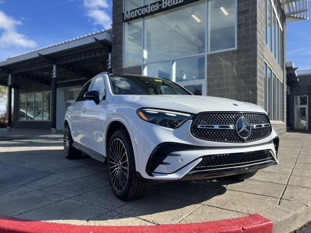 new 2025 Mercedes-Benz GLC 300 car, priced at $68,455