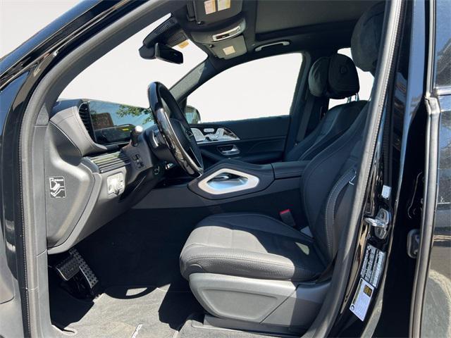 new 2025 Mercedes-Benz GLS 450 car, priced at $107,715