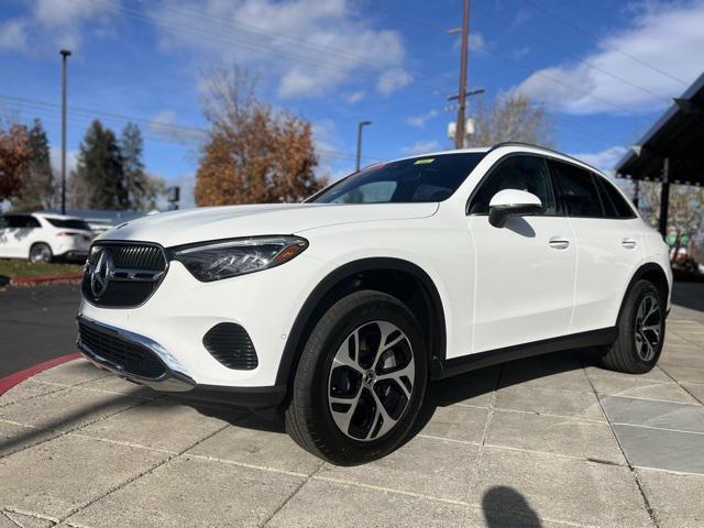 new 2025 Mercedes-Benz GLC 350e car, priced at $61,400