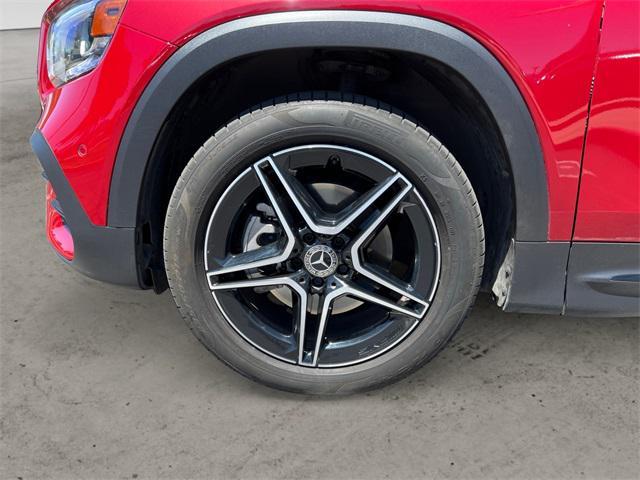 used 2021 Mercedes-Benz GLB 250 car, priced at $31,995