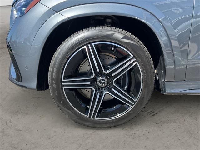 new 2025 Mercedes-Benz GLE 450 car, priced at $88,285