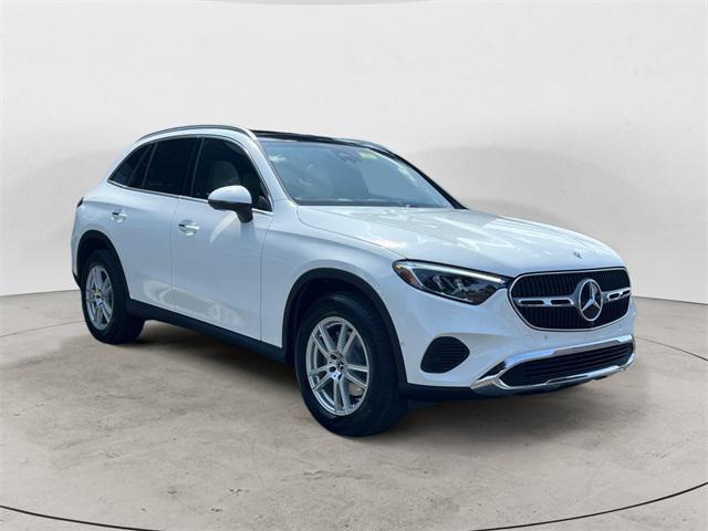 new 2025 Mercedes-Benz GLC 300 car, priced at $54,150