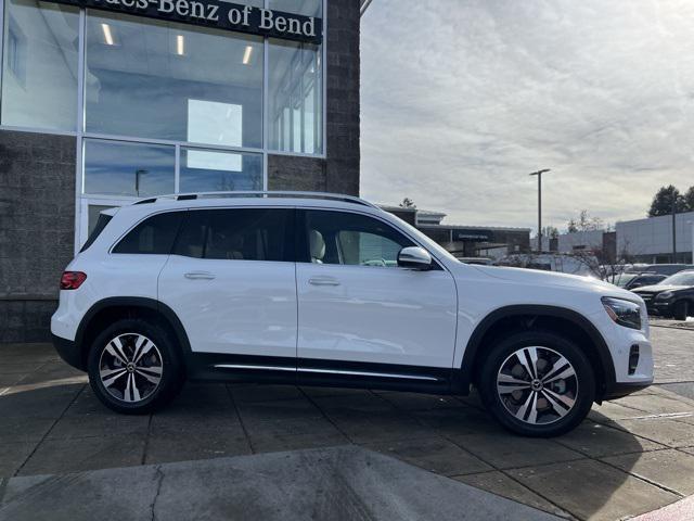 new 2025 Mercedes-Benz GLB 250 car, priced at $51,105