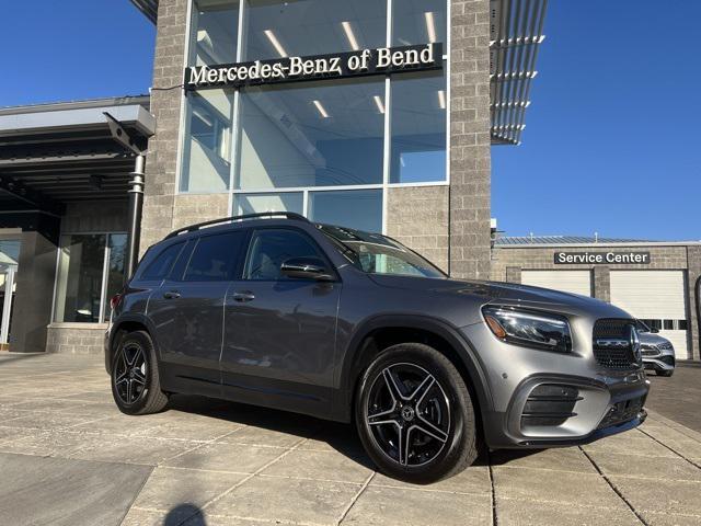 new 2025 Mercedes-Benz GLB 250 car, priced at $57,275