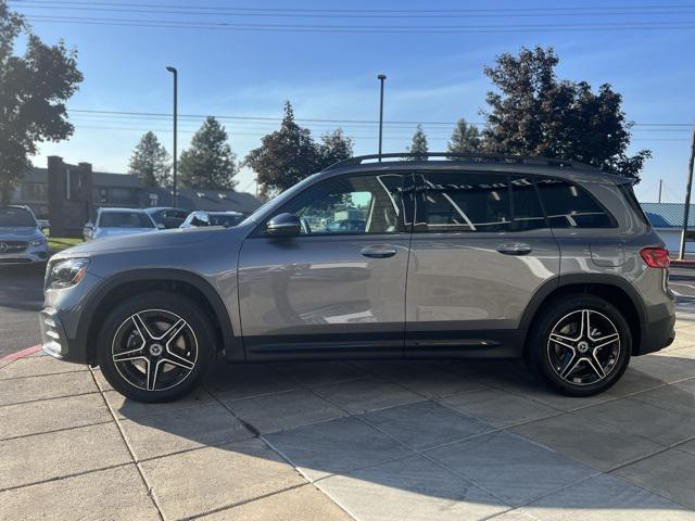 new 2025 Mercedes-Benz GLB 250 car, priced at $57,275