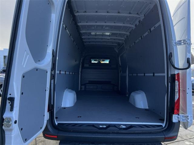 new 2024 Mercedes-Benz Sprinter 2500 car, priced at $66,897