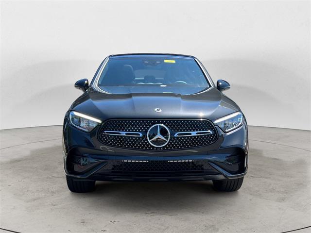 new 2025 Mercedes-Benz GLC 300 car, priced at $68,755