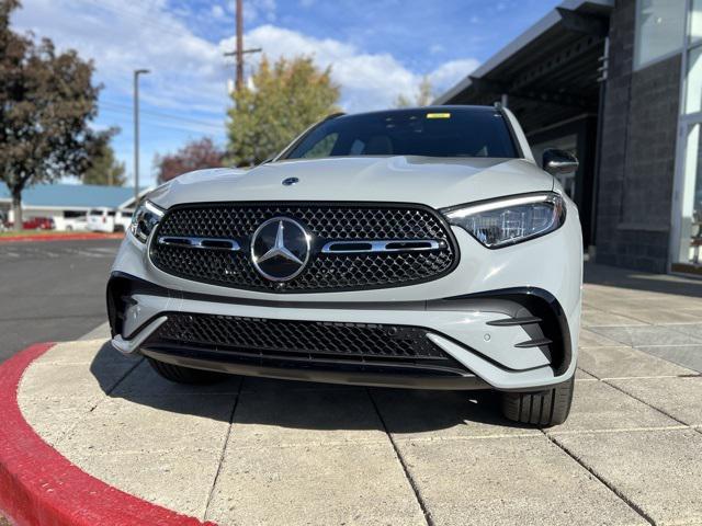 new 2025 Mercedes-Benz GLC 300 car, priced at $65,555