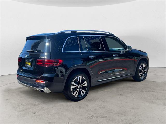 new 2025 Mercedes-Benz GLB 250 car, priced at $51,590