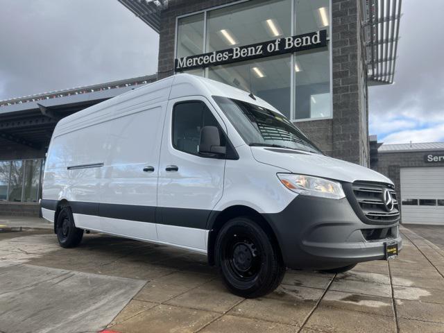 new 2025 Mercedes-Benz Sprinter 2500 car, priced at $66,375