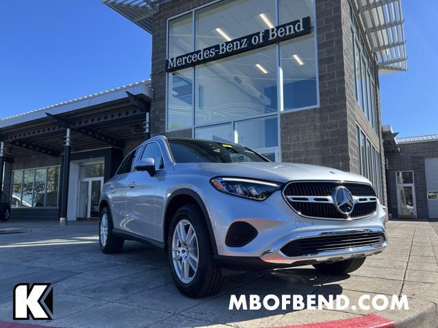 new 2025 Mercedes-Benz GLC 300 car, priced at $56,480