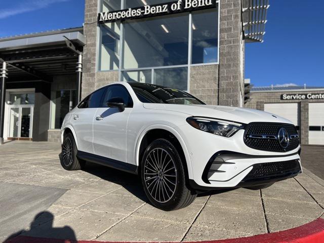 new 2025 Mercedes-Benz GLC 300 car, priced at $73,705