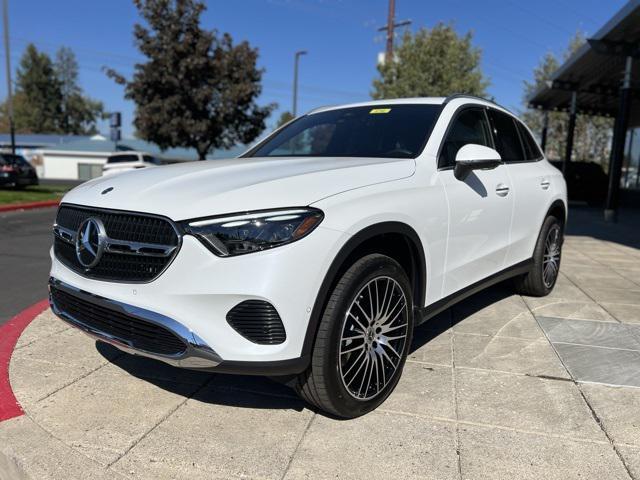 new 2025 Mercedes-Benz GLC 300 car, priced at $61,855