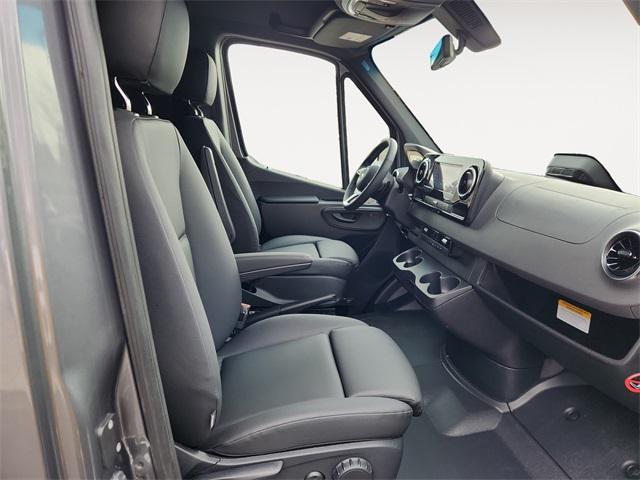 new 2025 Mercedes-Benz Sprinter 2500 car, priced at $69,147
