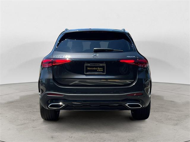 new 2025 Mercedes-Benz GLC 300 car, priced at $62,290