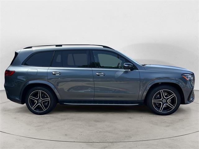 new 2025 Mercedes-Benz GLS 450 car, priced at $95,865