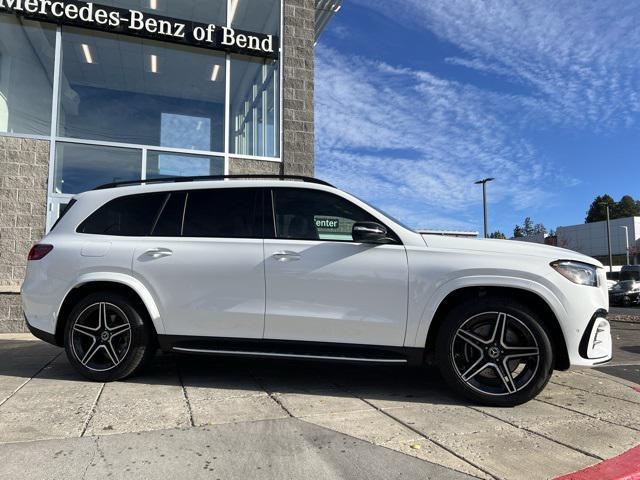 new 2024 Mercedes-Benz GLS 450 car, priced at $98,925