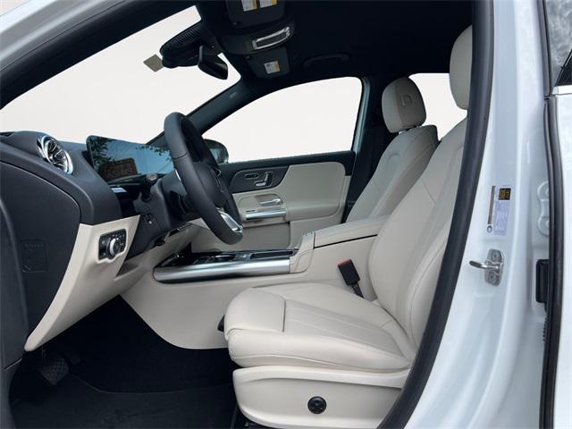 new 2025 Mercedes-Benz GLA 250 car, priced at $48,795
